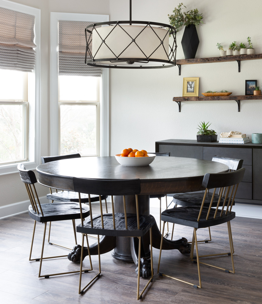 drippings-springs-family-dining-table-design