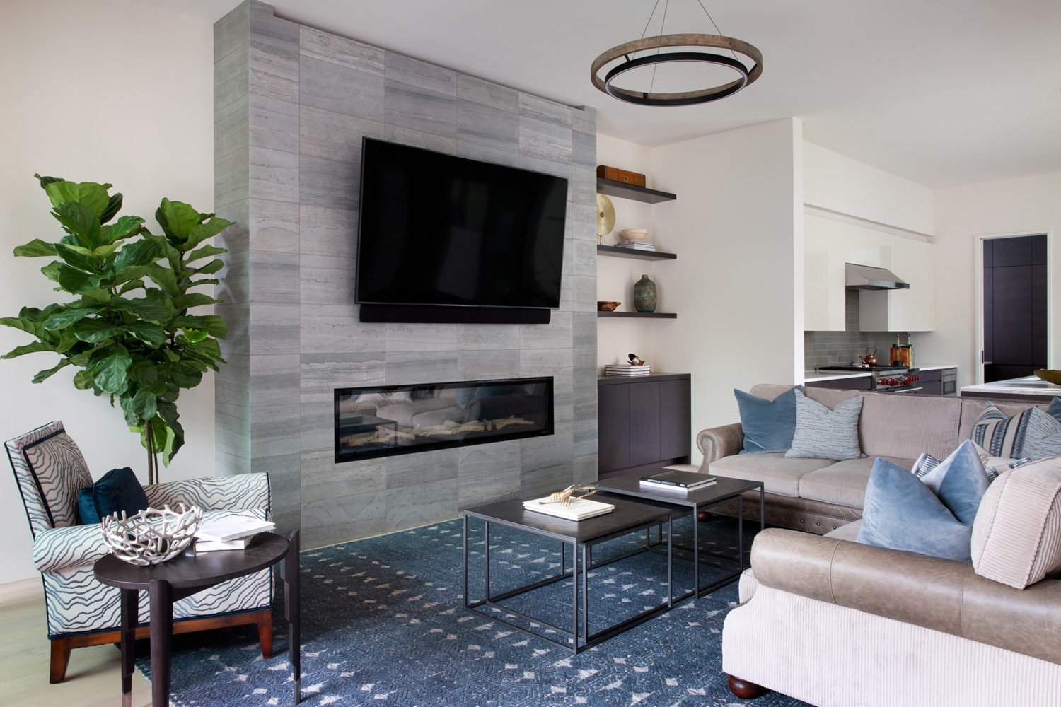 palma-plaza-living-room-fireplace-interior-design